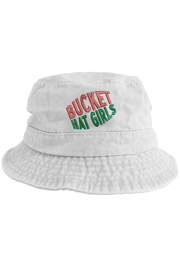 BHG TEE - PRETTY GIRLS WEAR BUCKET HATS